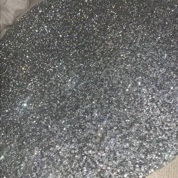 Sparkles Diamond Round Luminous Silver Placemat - Picture 3 of 3